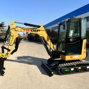 Chinese Wolf Diesel CE Euro Approved 5 Engine We26 2.7 Ton Hydraulic Rubber Track Crawler Small Mini Micro Excavators Price for Farm Garden Construction Sales
