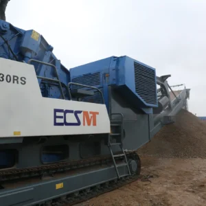 Em1130 Crawler Mobile Building Aggregate Hydraulic Mining Stone Rock Limestone Impact Crushing Machine