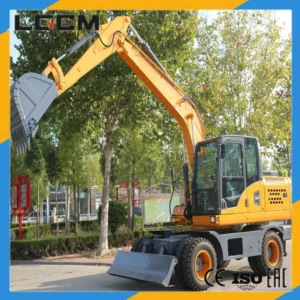 Lgcm Road Outdoor Digging Holes Planting Trees Repairing Canals Crushing Drive Small Bucket Engineering Multifunctional Wheel Excavator