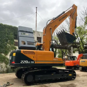 Original South Korea Made Used Hyundai 220-9s Excavator with Low Working Hours 22ton 215 225 220LC-9 215 225 220 Second Hand Hyundai Excavator