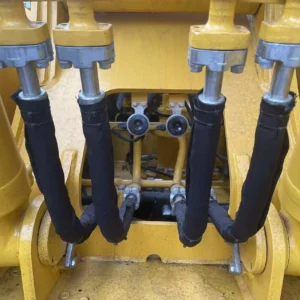 Original Used Komatsu PC200 Used Excavator Mini Excavator Equipment PC200-8 PC220 PC400
