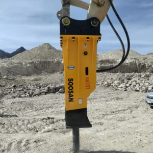 Soosan Concrete Rock Stone Hydraulic Breaker Sb121 Box Type for Excavator   Heavy Equipment