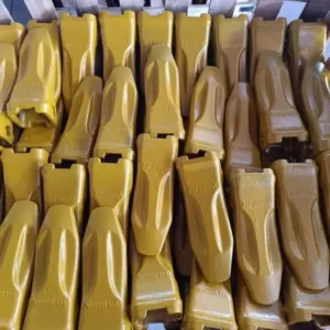 Steel Construction Machinery Casting Bucket Tooth 19570r for Excovator